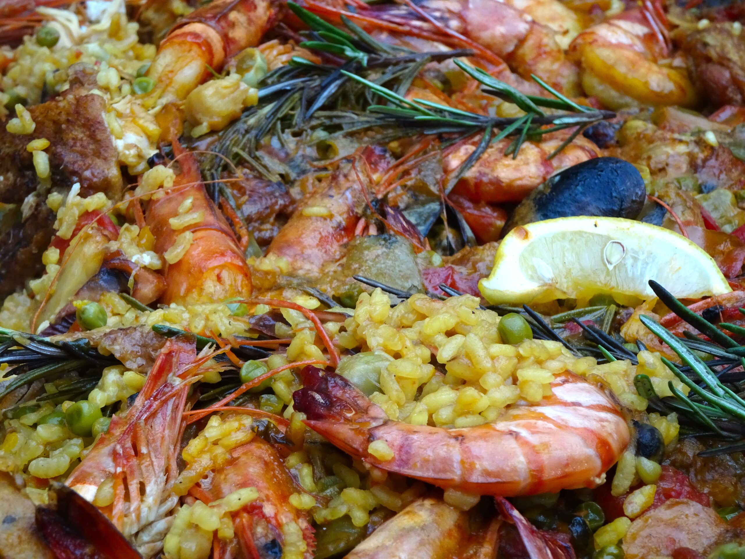 Paella Mixta